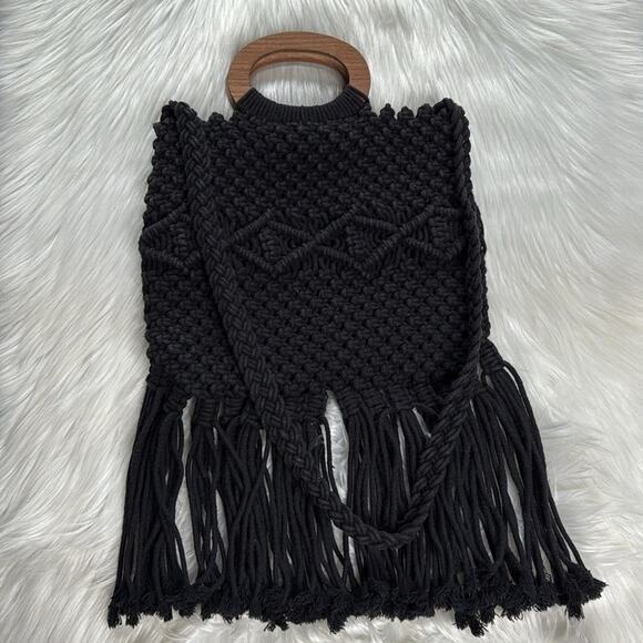 Danielle Nicole Black Macrame Fringe Bag - Picture 9 of 10